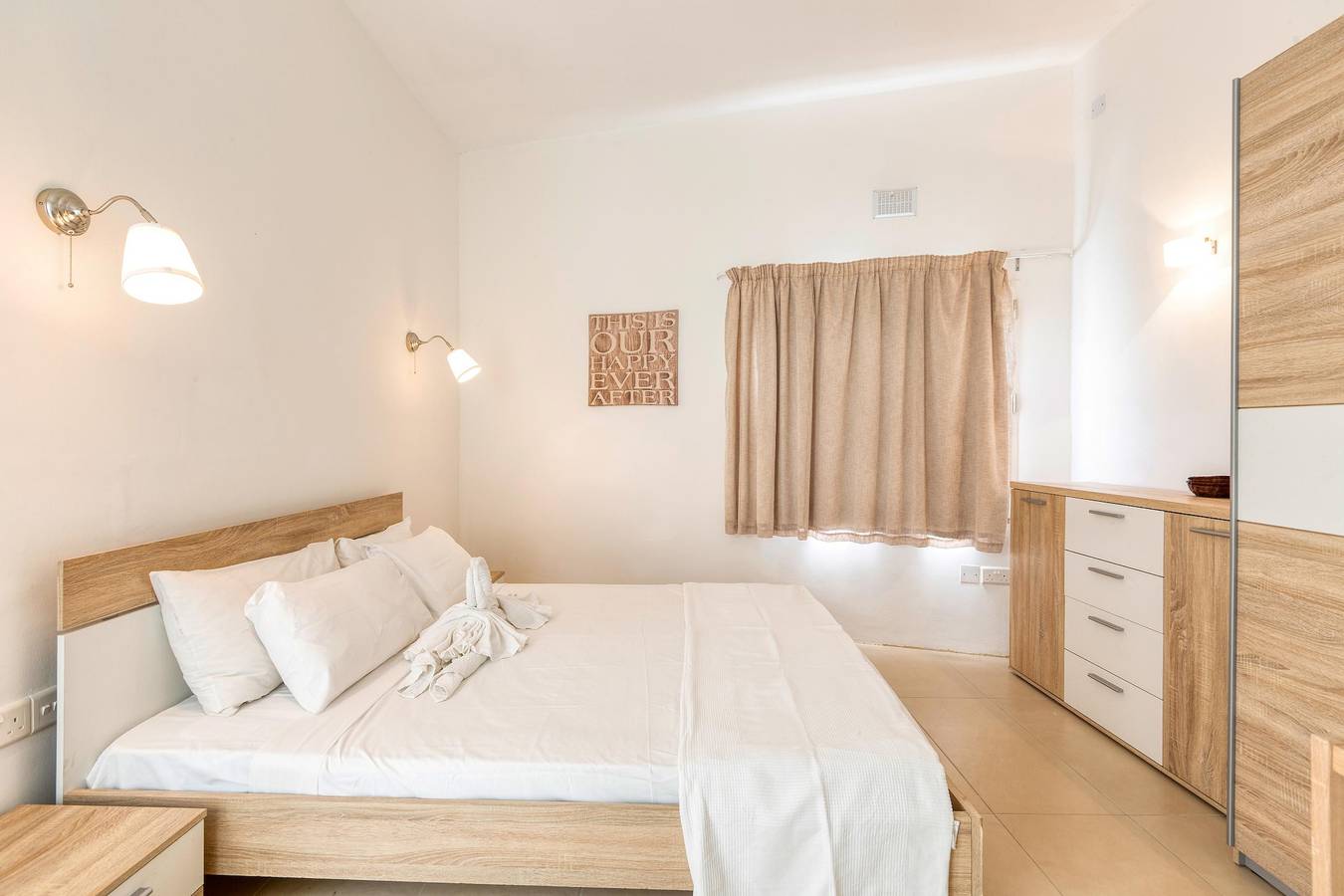 Ta'Patee Pool Farmhouse in Gozo in San Lawrenz, Gozo
