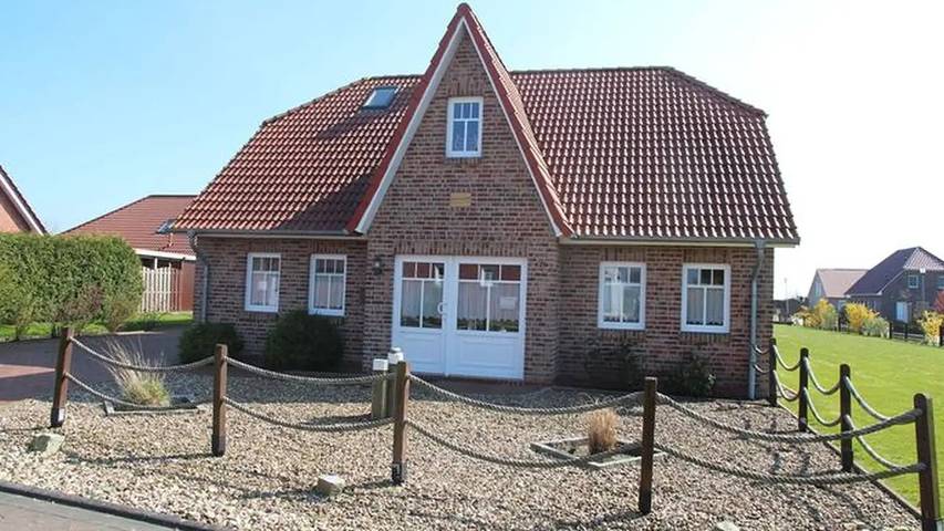 Ferienhaus für 8 Personen, mit Sauna und Garten in Grimersum