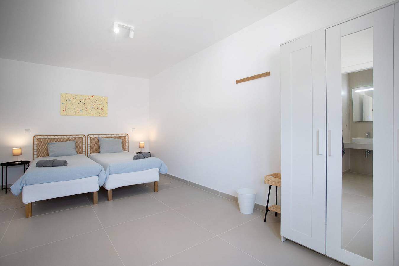 Zimmer 'Mars' mit Bergblick, Gemeinschaftspool und Wlan in Lourinhã, Lissabon Distrikt