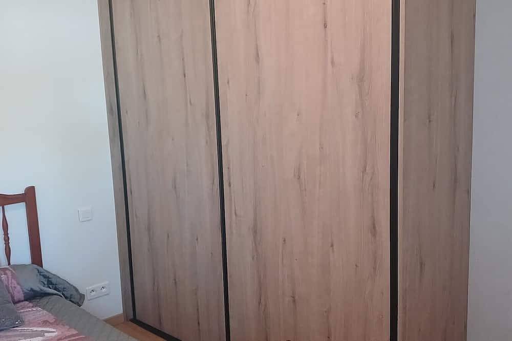 Apartamento entero, Apartment for rent in the Basque Country near the beaches of Biarritz and the mountains in Ustaritz, Region de Bayona