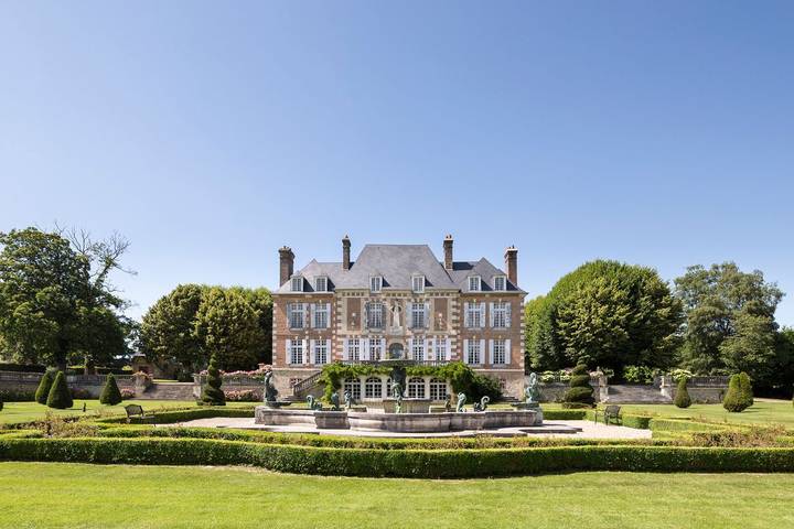 Gîte pour 18 personnes, avec Terrasse et Piscine à Saint-Maclou