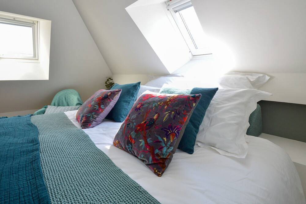 Ganze Wohnung, Apartment-Luxus-Ensuite-Gartenblick in Bayeux, Bayeux und Umgebung