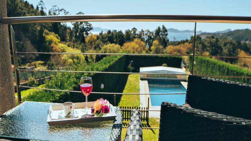 Casa rural para 6 personas, con piscina y jardín en Rias Baixas - 2