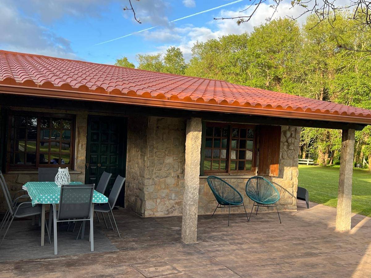 Three-Bedroom House in Praia do Tronco (Rianxo), Rianjo