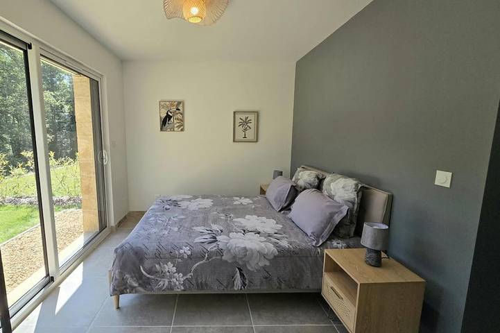 Gîte pour 6 personnes, avec jardin à Prats-de-Carlux - 4