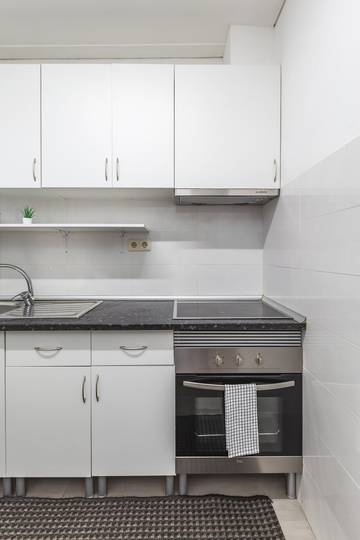 Apartamento De Férias para 3 Pessoas em Mafamude e Vilar do Paraíso, Distrito do Porto, Foto 3