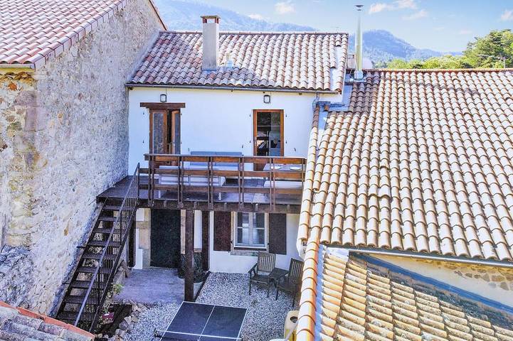 Location de vacances pour 4 personnes, avec Balcon/Terrasse et Jardin à Saint-Étienne-de-Boulogne