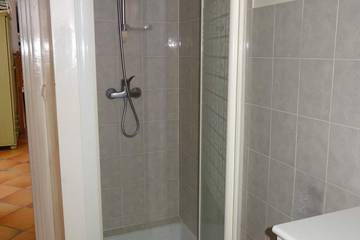 Villa pour 4 Personnes dans Sanary-sur-Mer, Région de Toulon, Photo 4
