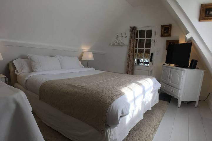 Location de vacances pour 2 personnes, avec jardin à Berville-sur-Mer - 3