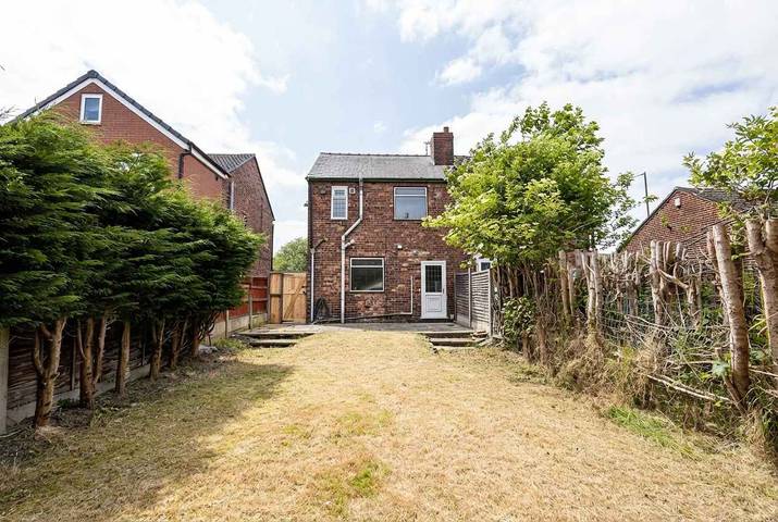 Convenient 3 Bedroom House w Garden in St Helens in St. Helens, Nord Ovest Inghilterra