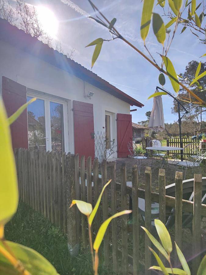 Location de vacances pour 2 personnes, avec jardin et terrasse à Lesperon - 3