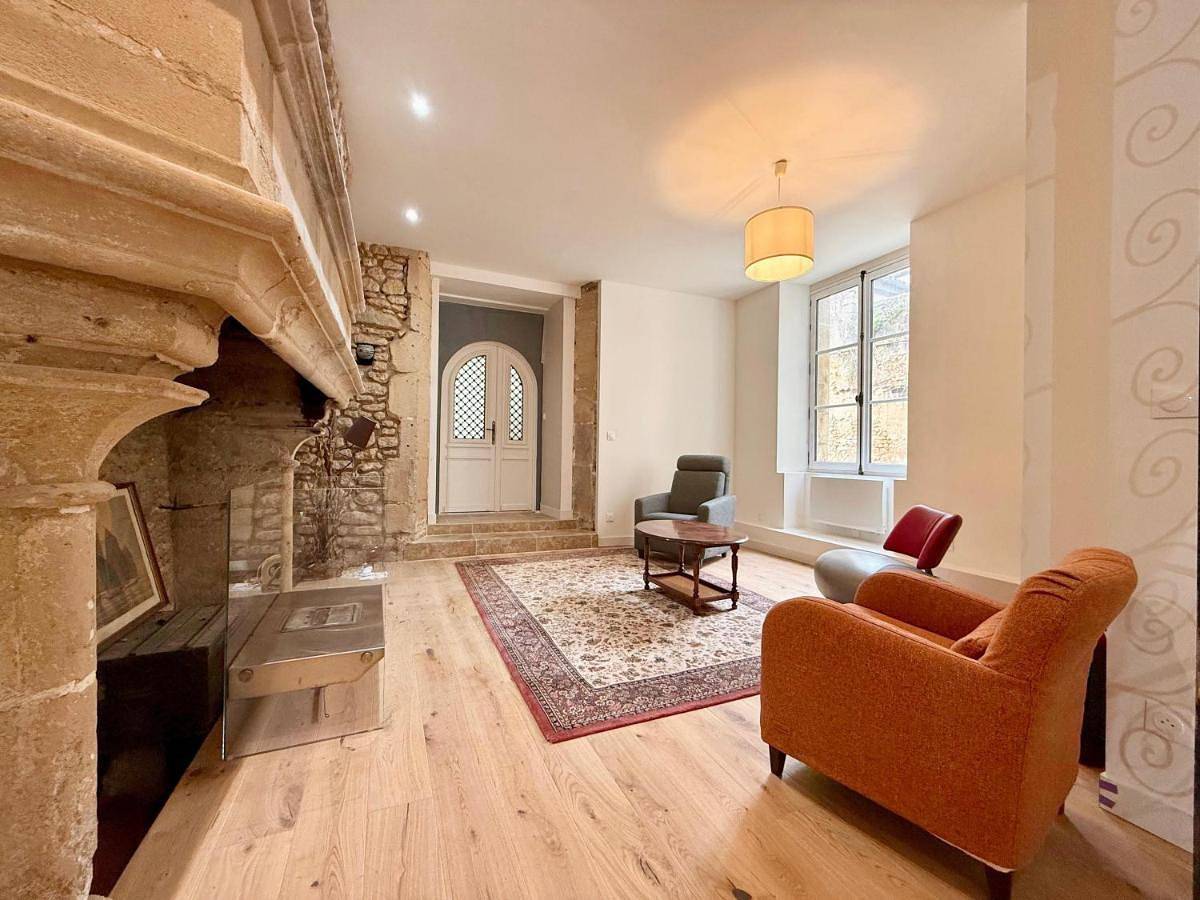 Three-Bedroom House in Poitiers, Vienne (France)