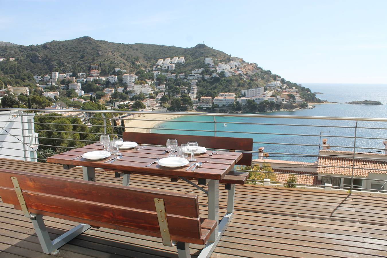 Geheel appartement, Vakantieappartement voor 6 personen met balkon/terras in Canyelles Petites, Roses
