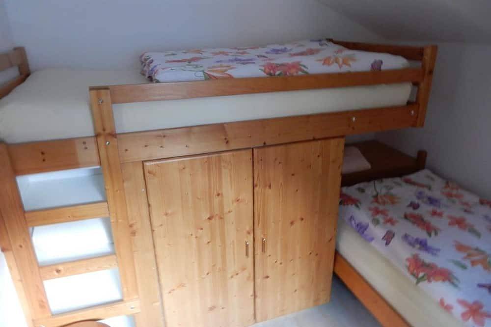 Ganze Wohnung, Appartement 1 - Haus Ellmaier in Kramsach, Kaisergebirge
