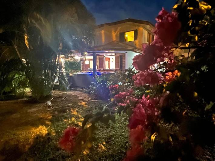 Villa pour 6 personnes, avec balcon et sauna ainsi que jacuzzi et jardin