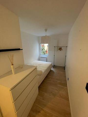 Appartement entier, One-Bedroom Apartment in Saint-Germain-en-Laye, Yvelines