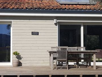 Chambre d’hôte pour 2 personnes, avec jardin et piscine dans Foret de Peygros