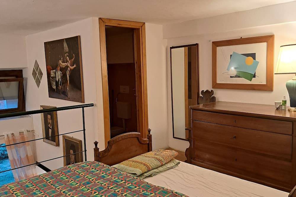 Entire apartment, La Foresteria, an oasis of tranquility in the medieval town of Spoleto in Spoleto, Perugia Province