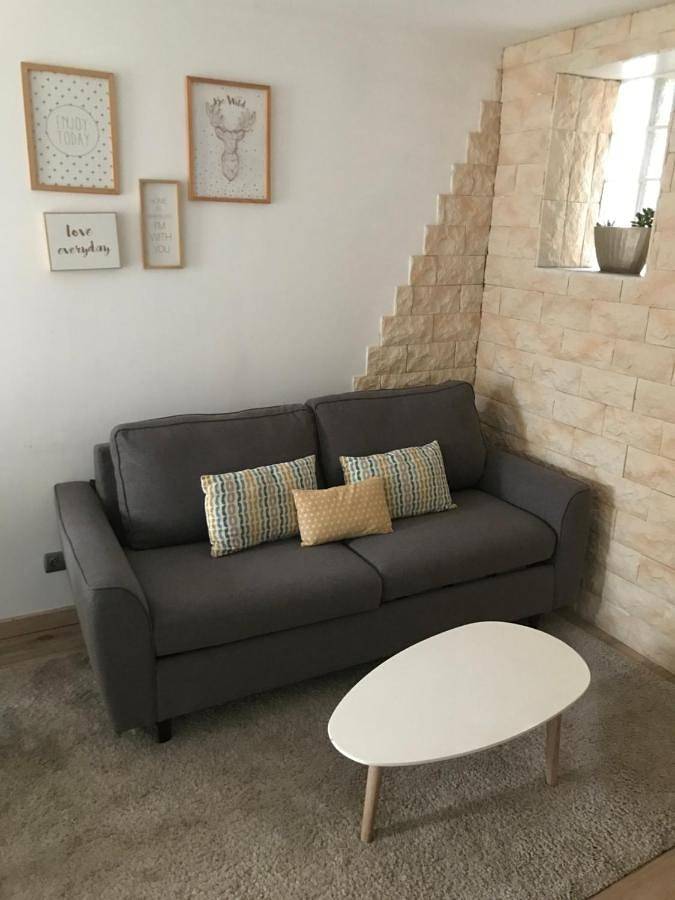 Appartement entier, One-Bedroom Apartment in Béthune, Région de Béthune