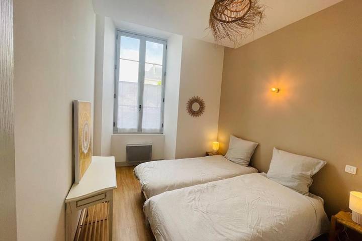 Gîte pour 4 personnes, avec jardin à Saint-Jean-d'Angély - 4