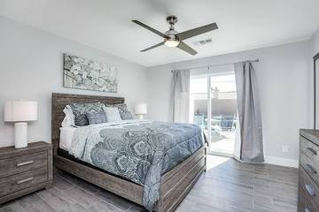 Vacation House for 10 Guests in Palm Springs, Coachella Valley, Picture 3