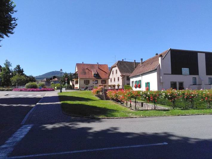 Location de vacances pour 2 personnes, avec vue et jardin à Bergheim - 2