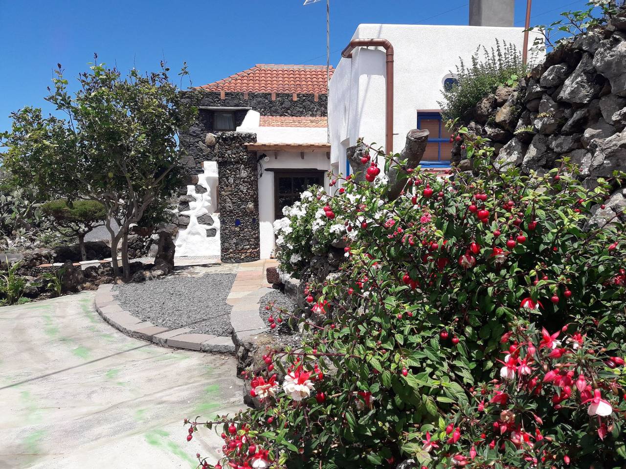 "Casa El Vallito" schönes Steinhaus in Valverde, El Hierro