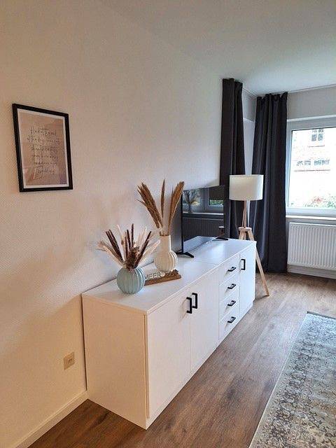 Ganze Wohnung, Schönes 3-Zimmer-Appartement mit Balkon (Ost) in zentraler Lage in Spiekeroog