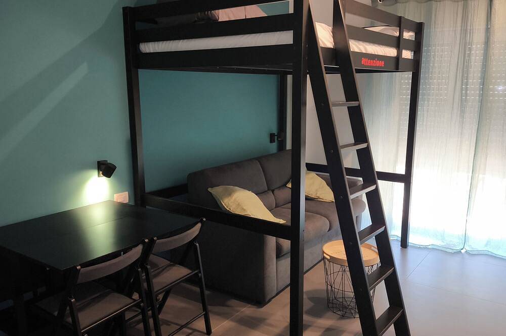 Apartamento entero, Oktò apartments Milazzo: Studio apartment in Milazzo, Provincia de Messina