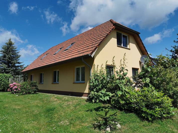 Ferienwohnung für 3 Personen, mit Garten
