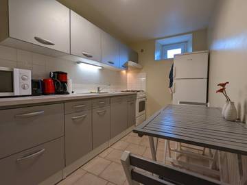 Gîte pour 4 Personnes dans Salles-Lavalette, Charente, Photo 2