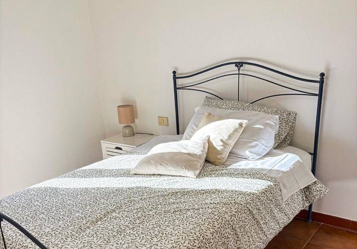 Gîte pour 4 personnes, avec jacuzzi et terrasse, animaux acceptés à Guspini - 3