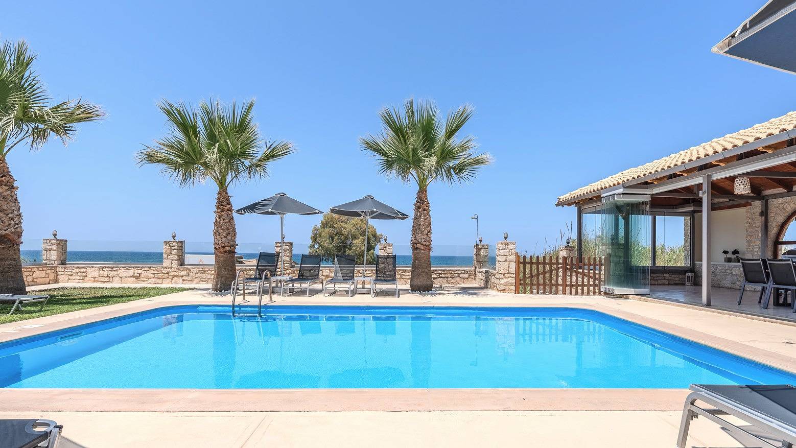 Villa for 14 People in North Crete, Crete