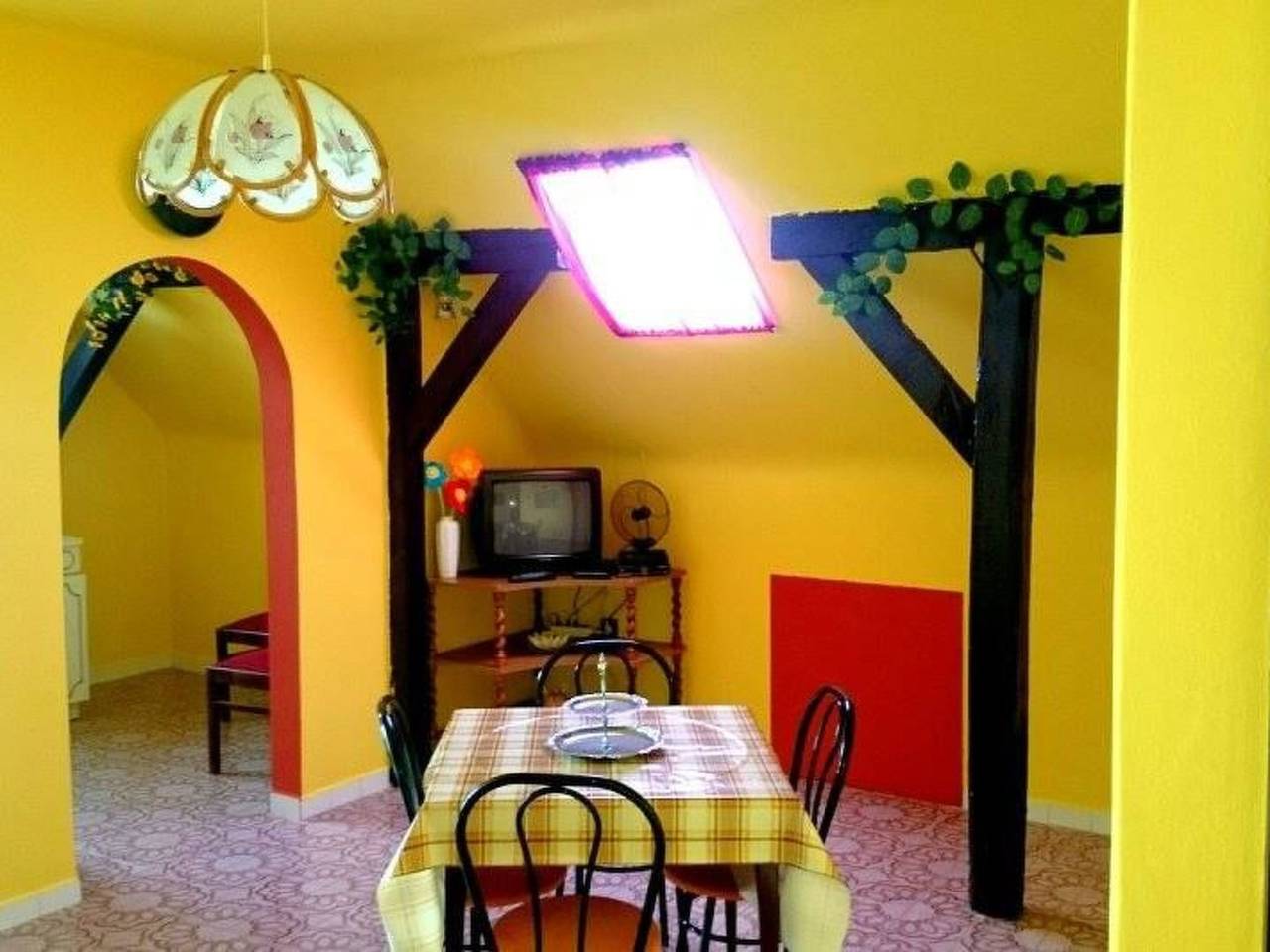 Apartamento entero, Wohnung in Fonyód mit Grill, Garten und Terrasse in Fonyód, Orilla sur del lago Balaton