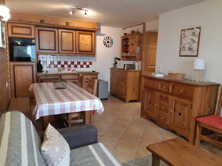 Gîte pour 6 personnes, avec piscine et terrasse à Cohennoz - 2