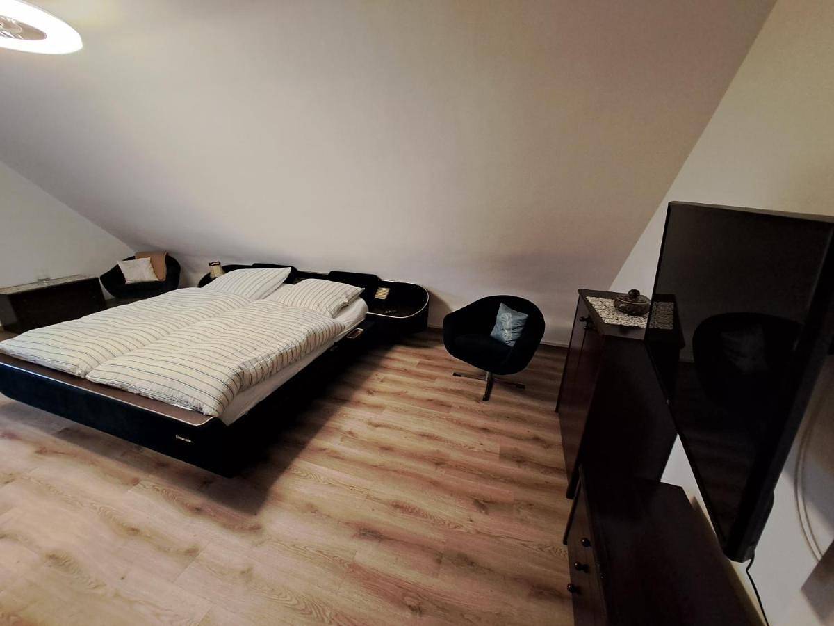 Geheel appartement, Three-Bedroom House in Mönchengladbach, Niederrhein