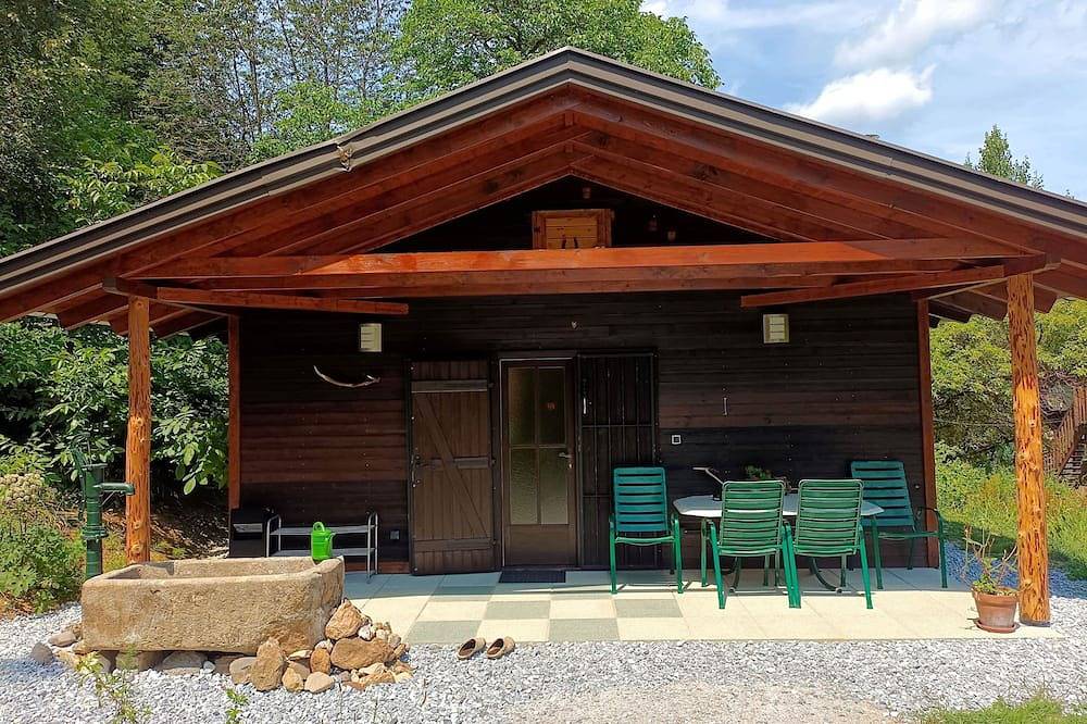 Ganze Wohnung, Gemütliche Berghütte direkt am Waldrand in Donau Niederösterreich