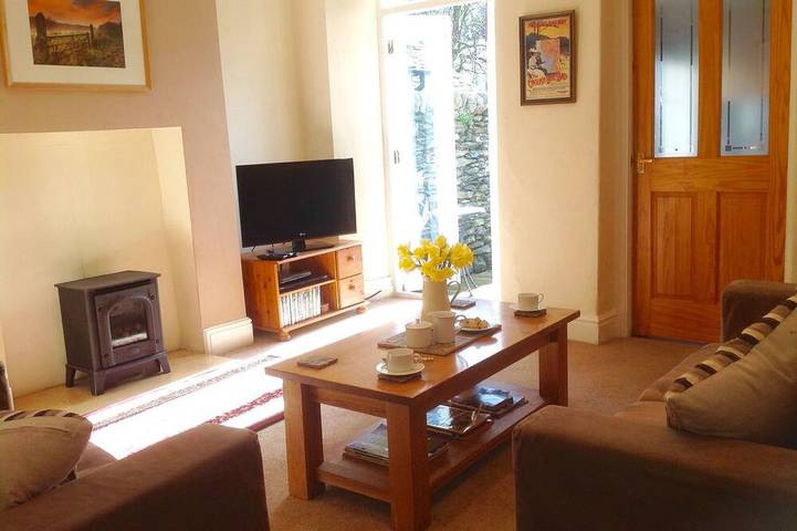 Cottage for 4 people, with Terrace in Bowness-on-Windermere