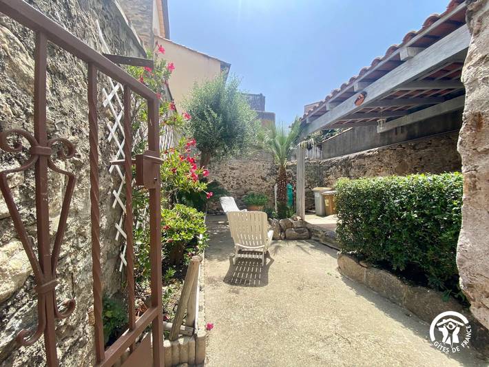 Gîte pour 4 personnes, avec terrasse, animaux acceptés à Sorède - 4