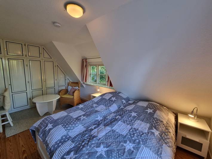 Ferienhaus für 4 Personen, mit Terrasse und Garten in Alkersum - 3