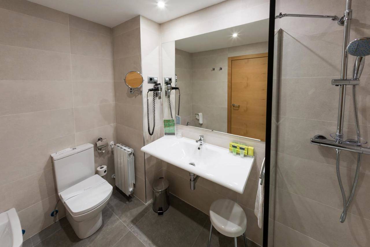 Hotel para 10 personas con jardín in Vitoria-Gasteiz, Cordillera Cantábrica