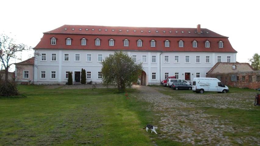 Hotel für 2 Personen, mit Terrasse und Garten sowie Ausblick in Zerbst/Anhalt - 3