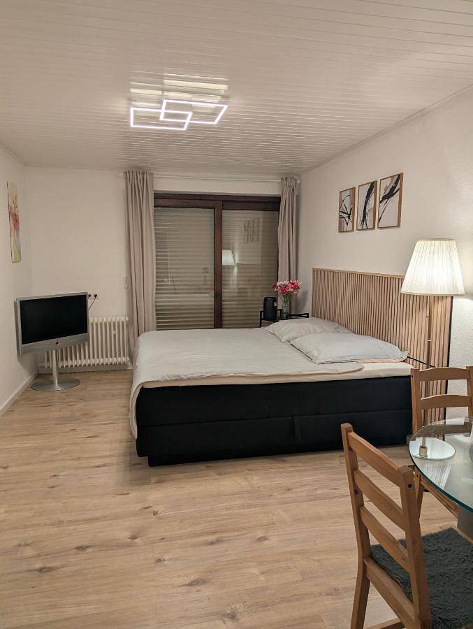 Appartement de vacances pour 2 personnes, avec jardin ainsi que vue et terrasse