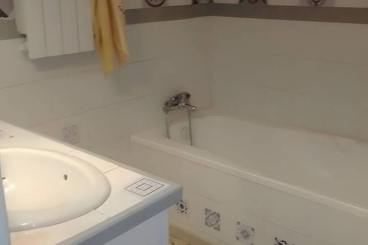 Chambre d’hôte pour 4 personnes à Robion - 4