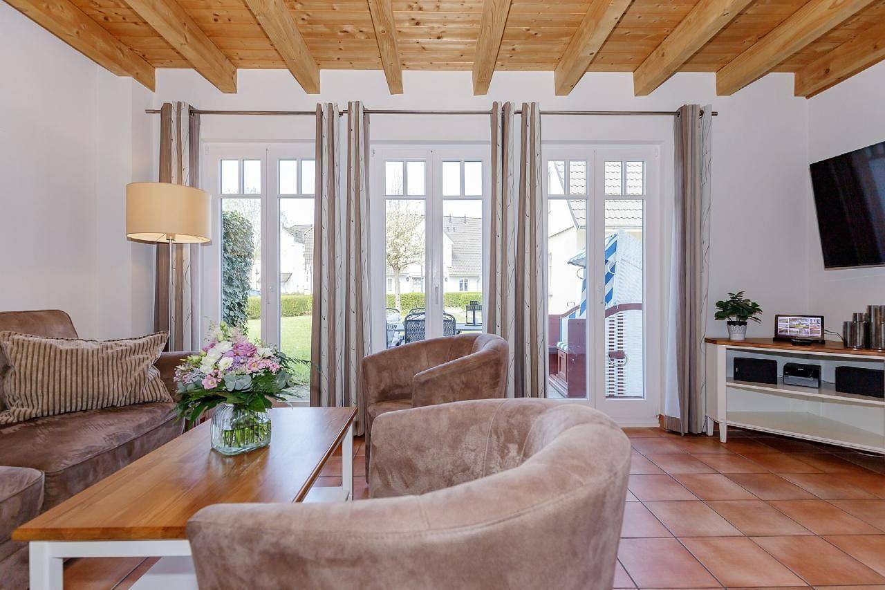 Ferienhaus Zingst 13b im Ostseeferienpark Seepferdchen mit Terrasse und Garten in Ostseebad Nienhagen, Nienhagen
