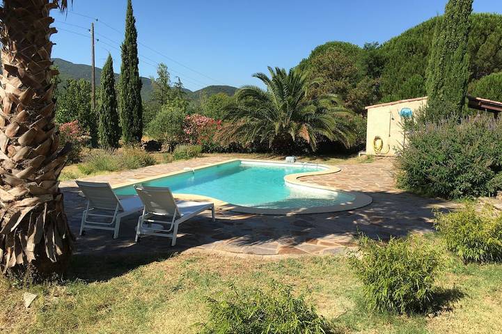 Location de vacances pour 7 personnes, avec Terrasse et Jardin dans Gorges d'Héric