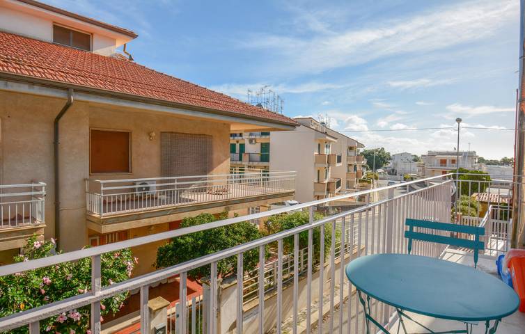 Gîte pour 4 personnes, avec terrasse à Marina di Ragusa - 2