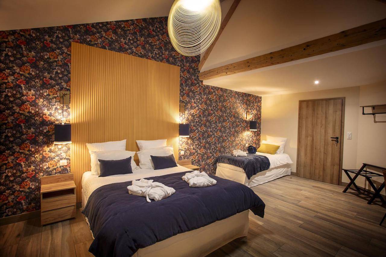 Double Room in Mouthe-Lac et Mont d’Or, Jura Francais