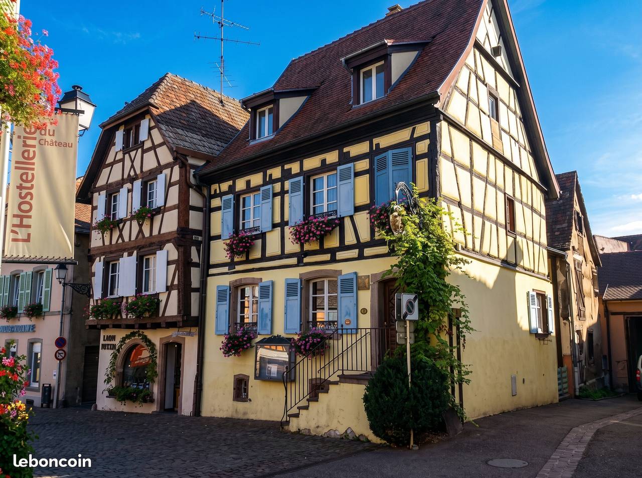 Appartement entier, Appartement cosy avec cheminée à Eguisheim - 110m² - Terrasse in Eguisheim, Parc naturel régional des Ballons des Vosges