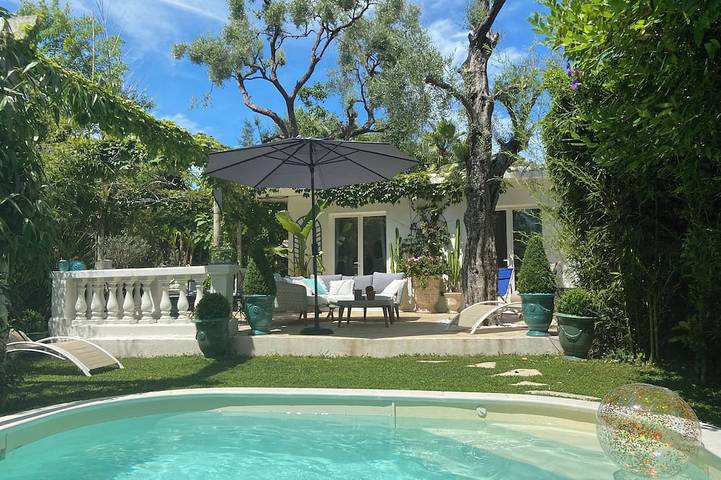 Location de vacances pour 6 personnes dans Port Gallice